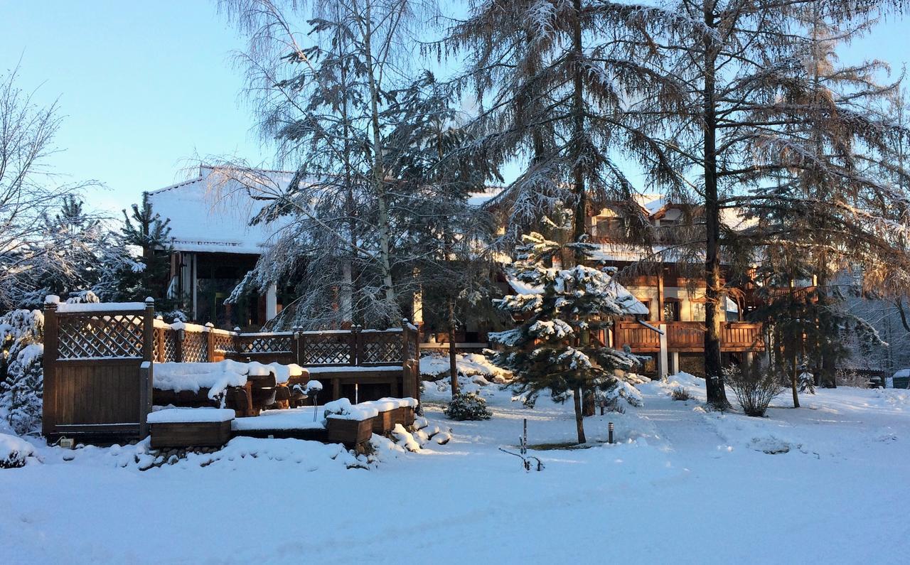 Stajnia Sarnowek Nad Jeziorem Rozany Rozajny Wielkie Exterior photo