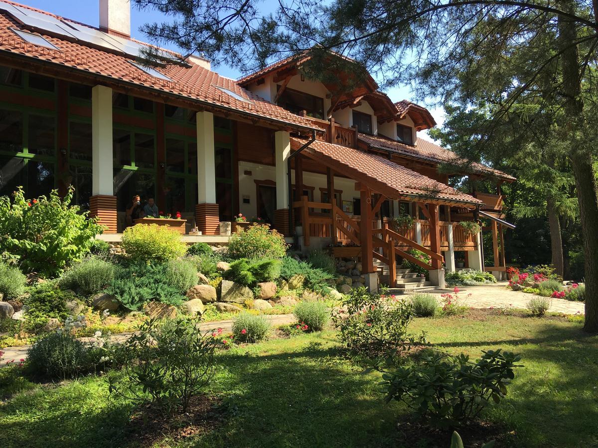 Stajnia Sarnowek Nad Jeziorem Rozany Rozajny Wielkie Exterior photo